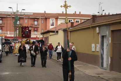 Trobajo del Camino celebra la romería de San Isidoro del Monte. J. NOTARIO