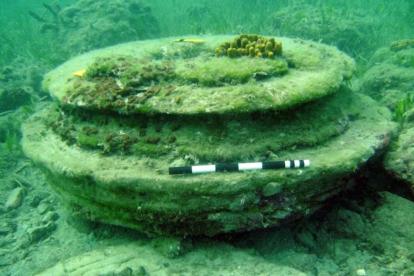 Estructura circular creada por microorganismos marinos junto a la isla griega de Zante o Zakynthos.