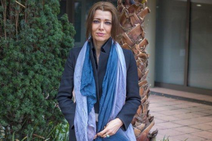 La escritora turca Elif Shafak.