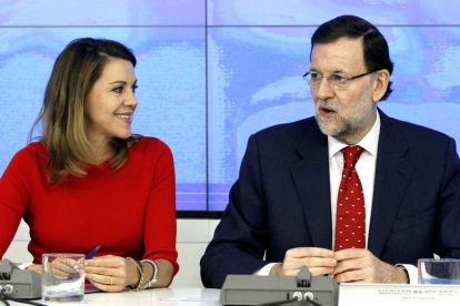 Dolores de Cospedal y Mariano Rajoy durante la celebración del comité ejecutivo del PP.