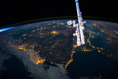 El astronauta español Pablo Álvarez podrá ver su hogar desde la Estación Espacial Internacional. @ASTRO_PETTIT/NASA