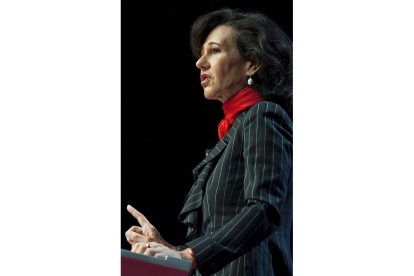 Ana Botín, durante la Junta de accionistas.