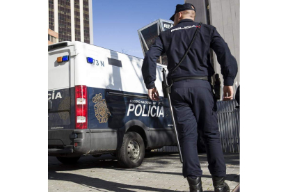 La policía ha detenido en Valencia a dos ultras más.