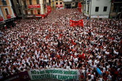 Manifestación de rechazo a la violación de una joven en los Sanfermines, en Pamplona.