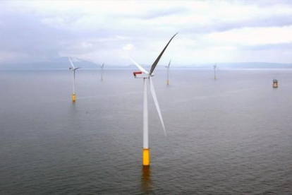 Simulación del parque eólico 'offshore' Hornsea, a 120 kilómetros de la costa, con aerogeneradores gigantes de 190 metros de altura.