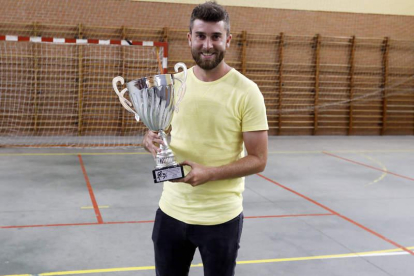 CD Fabero, campeón de 1.ª Provincial de Aficionados. MARCIANO PÉREZ