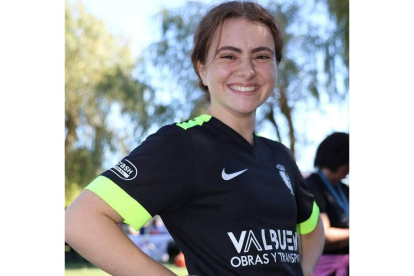 Beatriz Riaño fue campeona de la Liga de Verano en la categoría de ligeros. DL