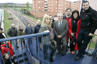 Rafael Simancas con cargos públicos del PSOE para analizar los proyectos ferroviarios leoneses afectados por los recortes