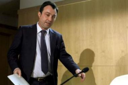 El vicealcalde Manuel Cobo compareció en rueda de prensa para anunciar su escrito a la Fiscalía