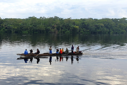 Río Lulonga, afluente del gran río Congo. MANUEL FÉLIX