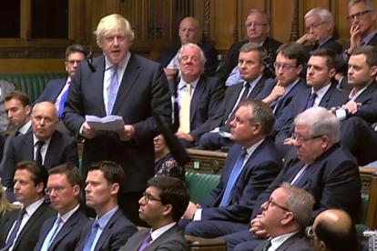 Boris Johnson durante su declaración en la Cámara de los Comunes