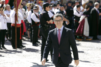 El ministro Félix Bolaño llega a la Conferencia de Presidentes. FERNANDO OTERO