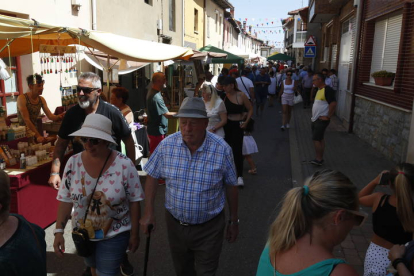 Santa Marina del Rey celebra la Feria del Ajo. RAMIRO