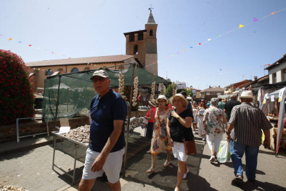 Santa Marina del Rey celebra la Feria del Ajo. RAMIRO