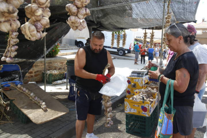 Santa Marina del Rey celebra la Feria del Ajo. RAMIRO