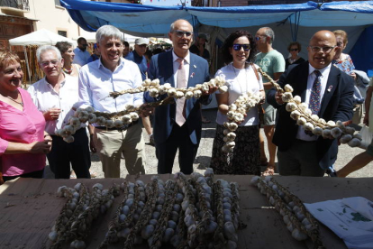 Santa Marina del Rey celebra la Feria del Ajo. RAMIRO