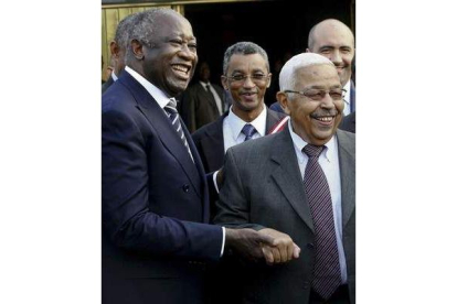 Gbagbo y el presidente de Cabo Verde, Pedro Pires.