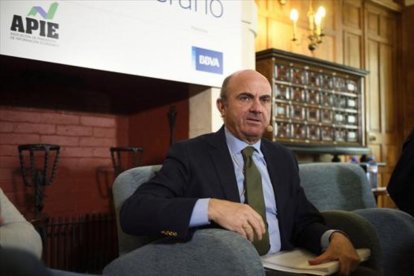 El ministro Luis de Guindos, la semana pasada en Santander.