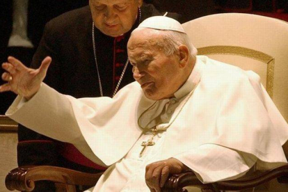 El papa Juan Pablo II, en el 2003.