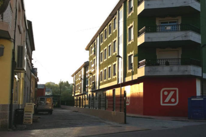 Calle Turano Nuovo, objeto de la polémica en Cacabelos.