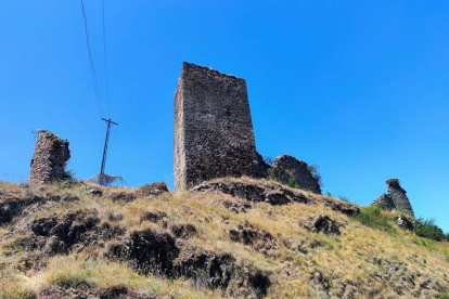 El castillo de Benal, único de planta triangular. DL