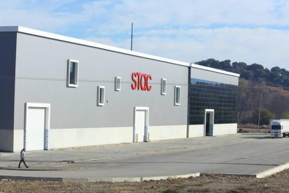 Fábrica de aluminios Stac en Parandones, en la que ha fallecido un trabajador