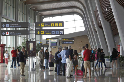 La nueva terminal de León se inauguró en 2010.