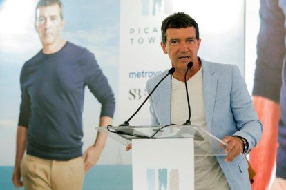 Antonio Banderas, durante su intervencion en la presentación del proyecto inmobiliario Picasso Towers.