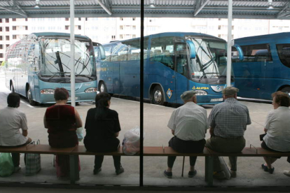 Dependencias de la estación de autobuses de Ponferrada, en imagen de archivo. L. DE LA MATA