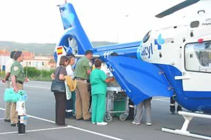 Uno de los helicópteros del 112 se desplazó desde la base de Astorga. El otro, desde Valladolid.