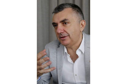 Manuel Vilas. LEONARDO MUÑOZ
