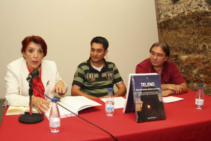 Alonso, González y Martínez, en la presentación del libro.