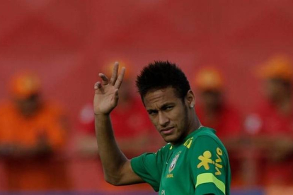 Neymar, en un entrenamiento con la selección brasileña.