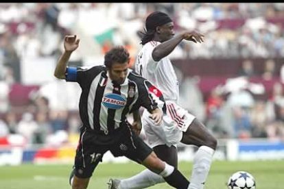 Tras el descanso, los jugadores de la Juventus  apenas dejaron maniobrar a su rival, pero carecieron de llegada.