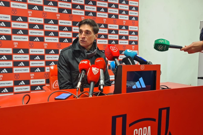Diego Alonso, entrenador del Sevilla. M. Á. TRANCA