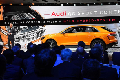 El Audi Q8, versión todo camino del A8.