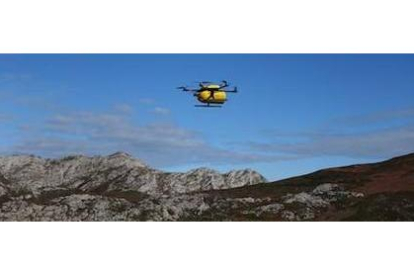 Un dron de Correos sobrevuela Picos de Europa