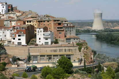 Imagen de la central de Ascó, en Cataluña. JAUME SELLART