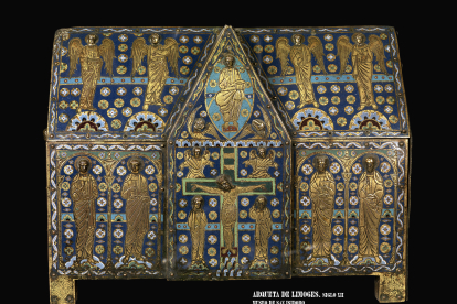 Arqueta de Limoges del siglo XII que se conserva en el Museo de San Isidoro
