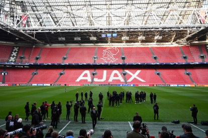 Los jugadores del Ajax, en el Johan Cruyff Arena de Ámsterdam.