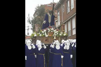 El primer paso de las tres Caídas fue el del Nazareno.