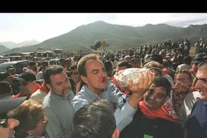 La fiesta minera Astur-Leonesa que todos los años se celebra en Rodiezmo es una de las citas ineludibles de Zapatero con los trabajadores.