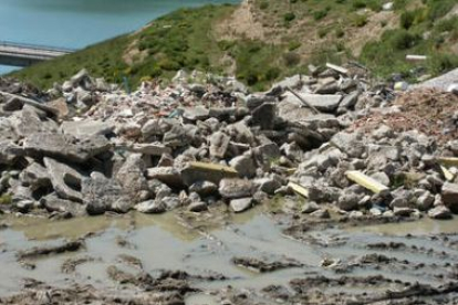 El centro de Villaquilambre podrá tratar hasta 350.000 toneladas al año de escombros de construcción