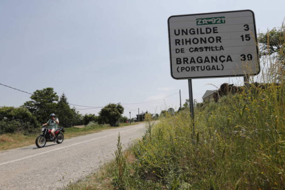 La Bañeza siempre ha sido una firme defensora de la autovía León-Braganza. JESÚS F. SALVADORES