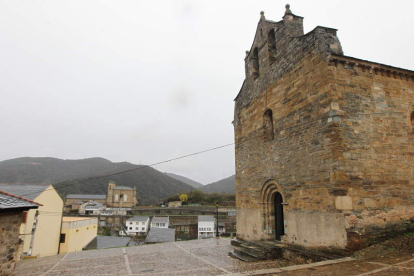 Iglesia de Santiago de Villafranca del Bierzo. L. DE LA MATA