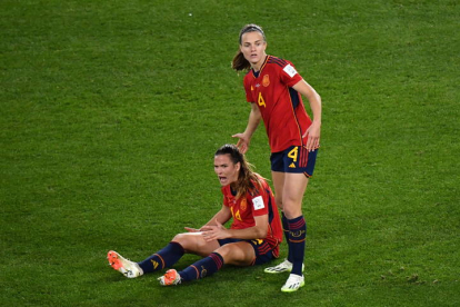 Un momento del partido de la final de fútbol femenino entre España e Inglaterra celebrado en Sydney. BIANCA DE MARCHI / DEAN LEWINS / DAN HIMBRECHTS