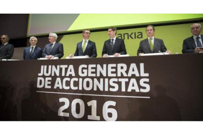 Junta de accionistas de Bankia, en el Palacio de Congresos de Valencia, ayer.