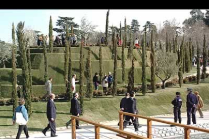 Momentos después de ser inaugurado, el parque se llenó de visitantes.