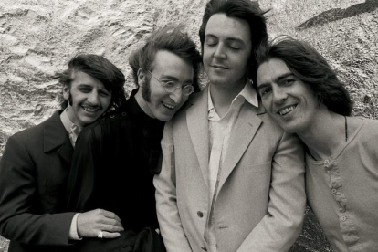 Ringo, John Lennon, Paul McCartney y George Harrison. D MCCULLIN
