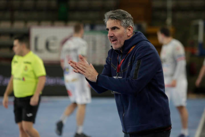 Partido de balonmano Ademar León - FC Barcelona. F. Otero Perandones.